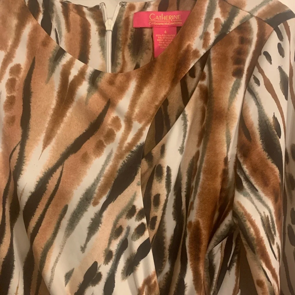 Catherine Malandrino dress, size 4, cutout shoulder, animal print - Picture 3 of 4
